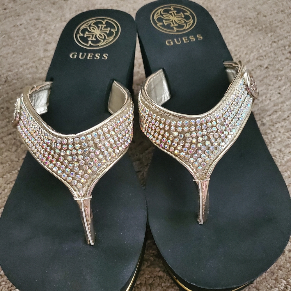 Guess sandals